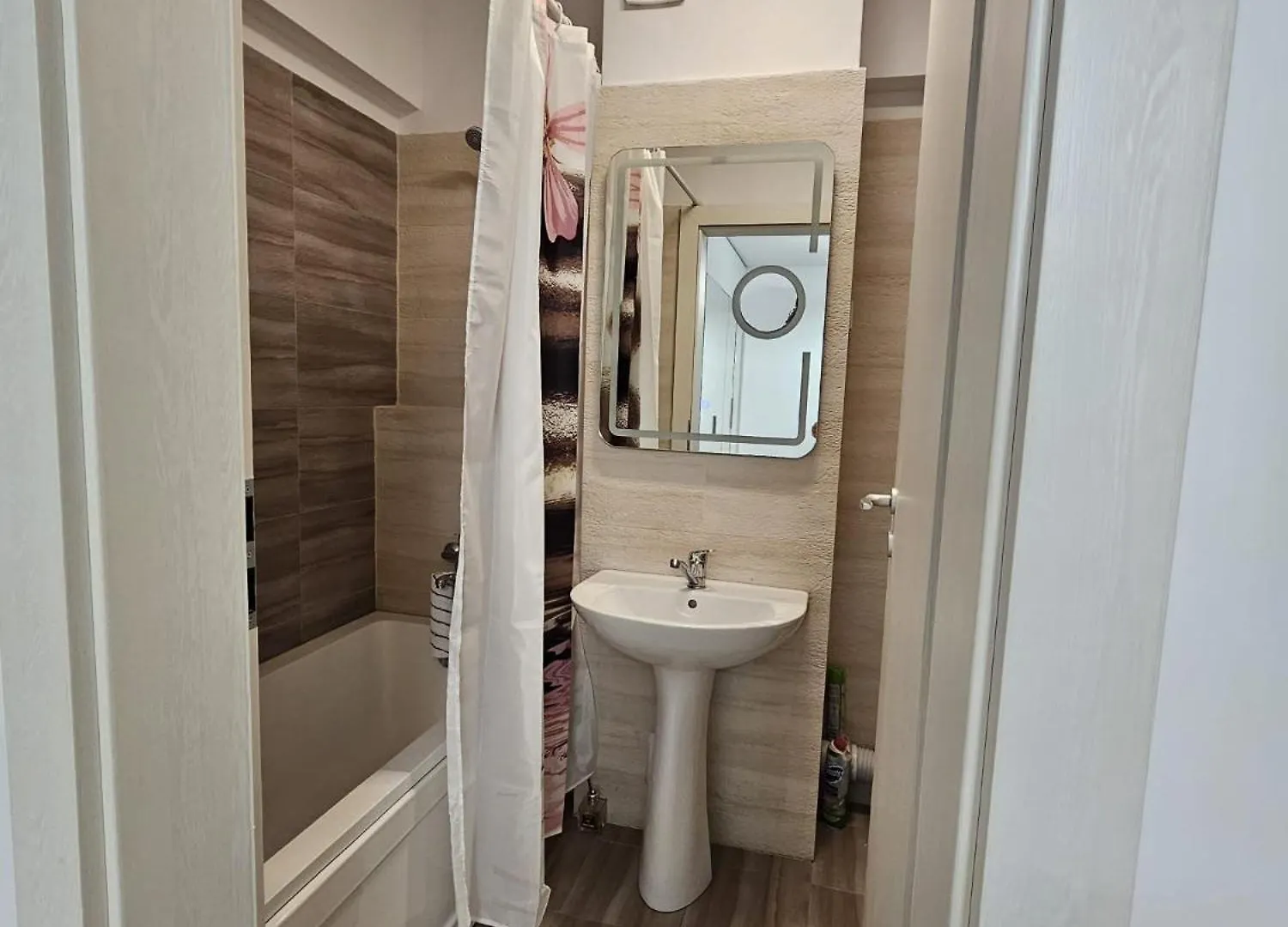 Studio Titan Park Apartment Bucharest