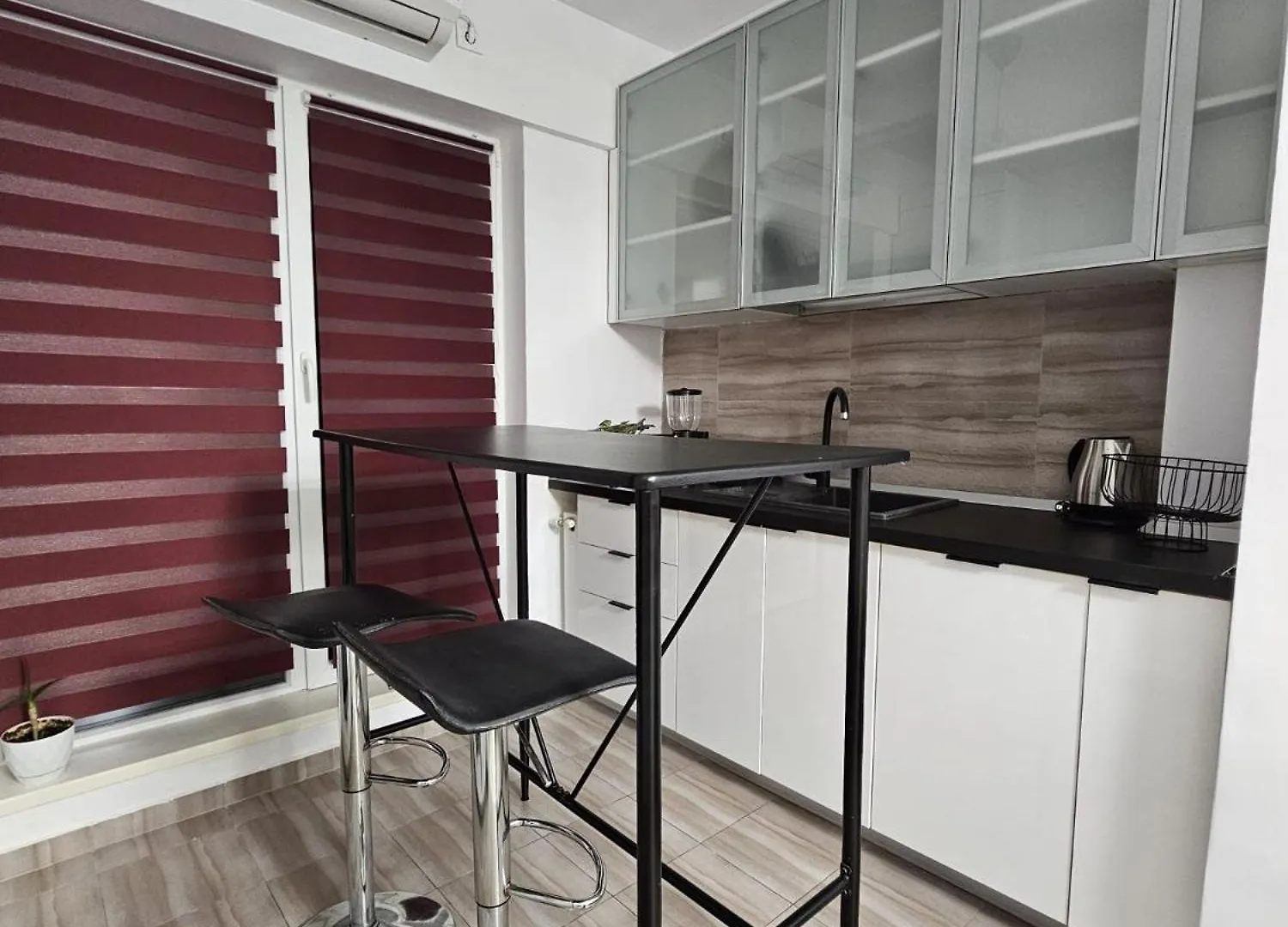 Studio Titan Park Apartment Bucharest